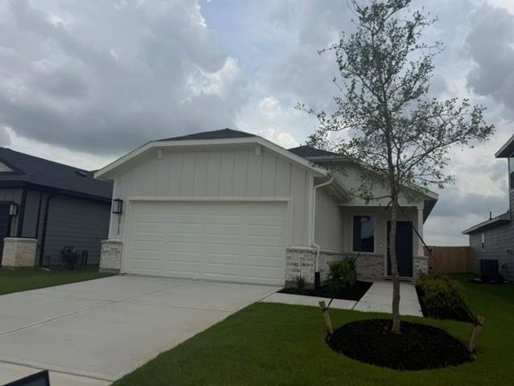 26715 Celestial Cypress Road, Hockley, TX 77447