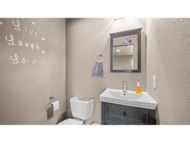 140 N ELLICOTT Hwy, Calhan, CO 80808