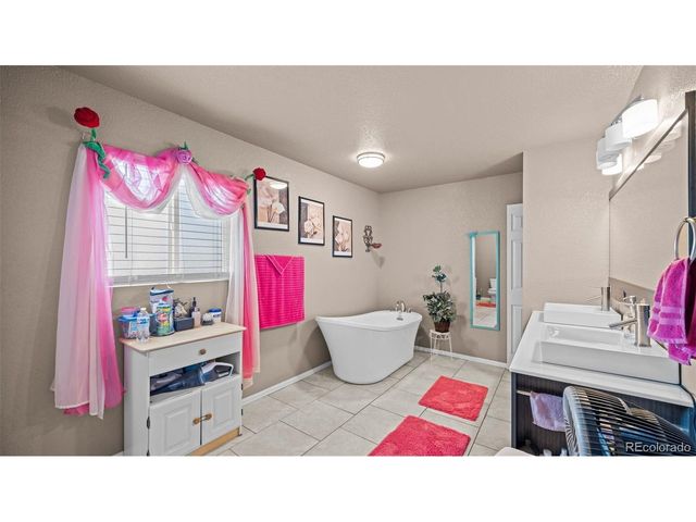 140 N ELLICOTT Hwy, Calhan, CO 80808