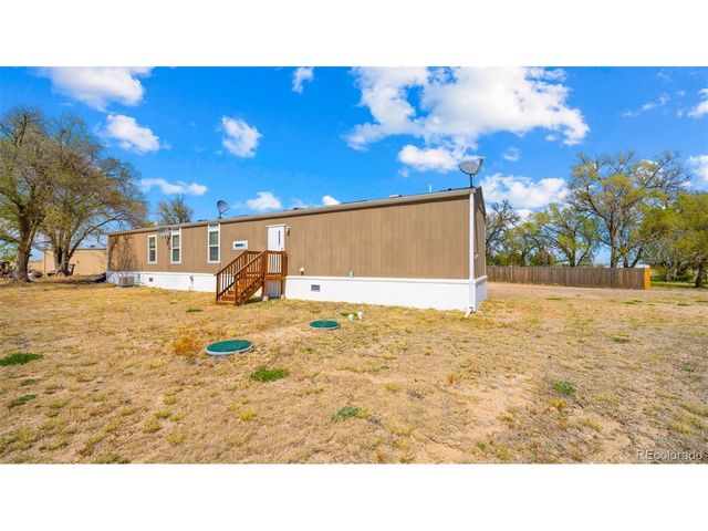 140 N ELLICOTT Hwy, Calhan, CO 80808
