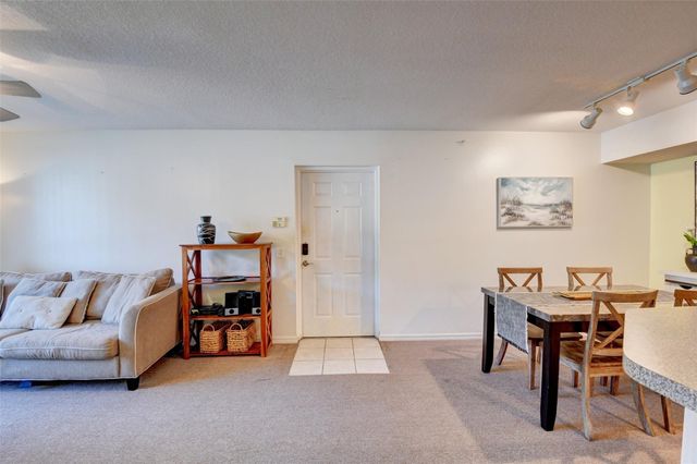 703 VILLA Circle 703, Boynton Beach, FL 33435