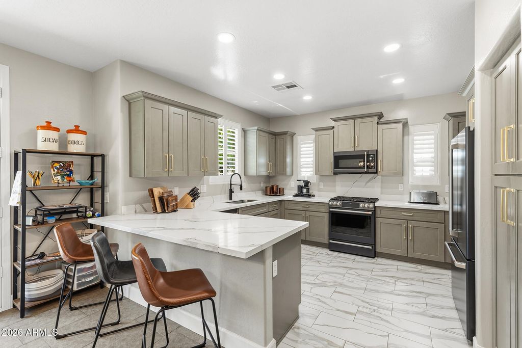 15163 W ANDORA Street, Surprise, AZ 85379 — photo 4