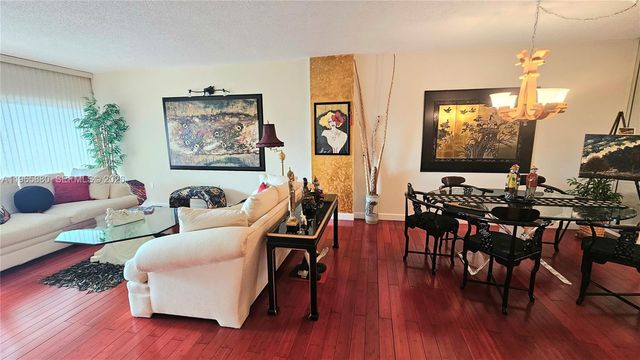 1985 S Ocean Dr 10J, Hallandale Beach, FL 33009