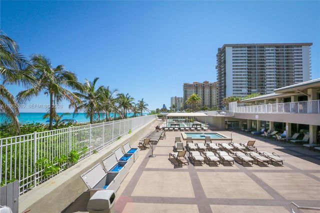 1985 S Ocean Dr 10J, Hallandale Beach, FL 33009