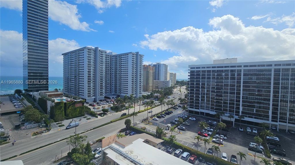1985 S Ocean Dr 10J, Hallandale Beach, FL 33009