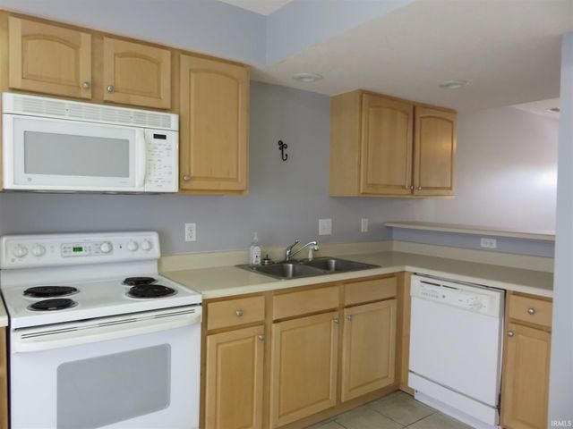 3432 S Oaklawn Circle, Bloomington, IN 47401