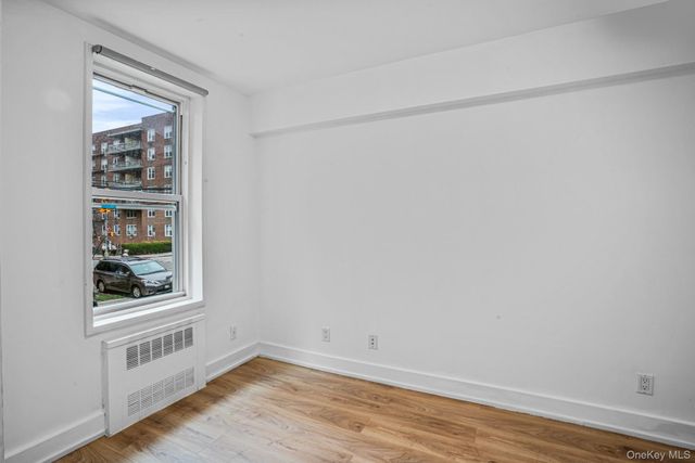 142-20 Franklin Avenue 2G, Flushing, NY 11355