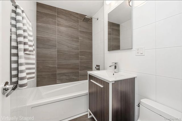 142-20 Franklin Avenue 2G, Flushing, NY 11355