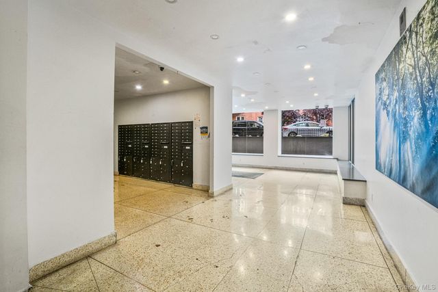 142-20 Franklin Avenue 2G, Flushing, NY 11355