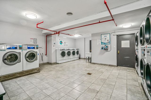 142-20 Franklin Avenue 2G, Flushing, NY 11355