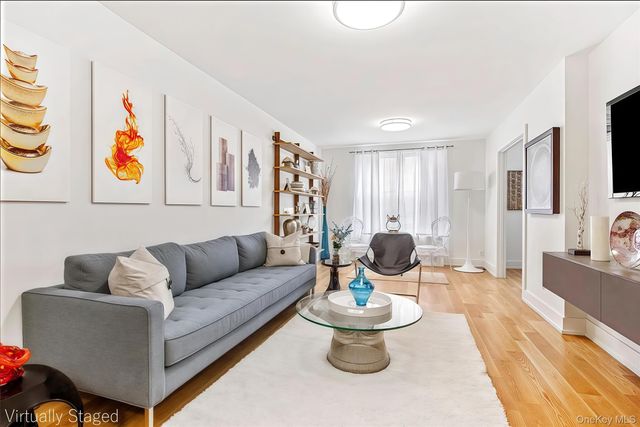 142-20 Franklin Avenue 2G, Flushing, NY 11355