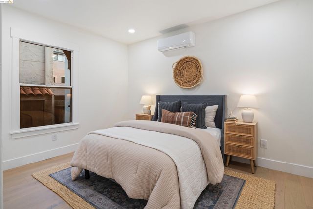 846 Adams St, Albany, CA 94706