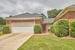 1344 Longleaf Drive, Fayetteville, NC 28305