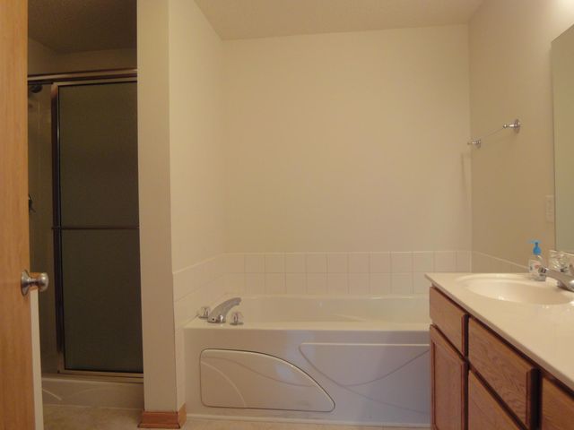 4770 Underwood Lane N E, Plymouth, MN 55442