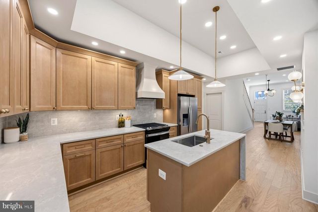 623 S LUZERNE AVE, Baltimore, MD 21224