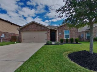 524 Red Dusk Paint Drive, La Marque, TX 77568