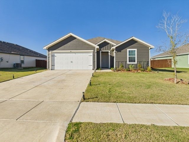 3808 Pilatus Avenue, Corsicana, TX 75110