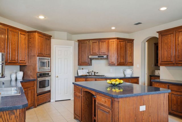 802 Shadybrook Drive, Murphy, TX 75094