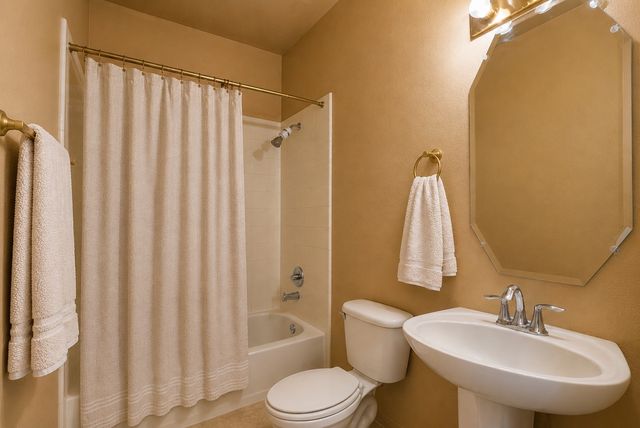 802 Shadybrook Drive, Murphy, TX 75094