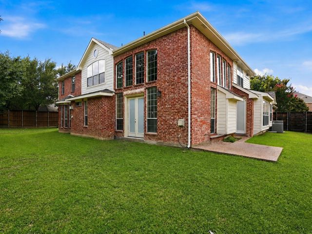 802 Shadybrook Drive, Murphy, TX 75094