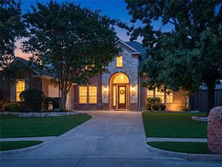 802 Shadybrook Drive, Murphy, TX 75094
