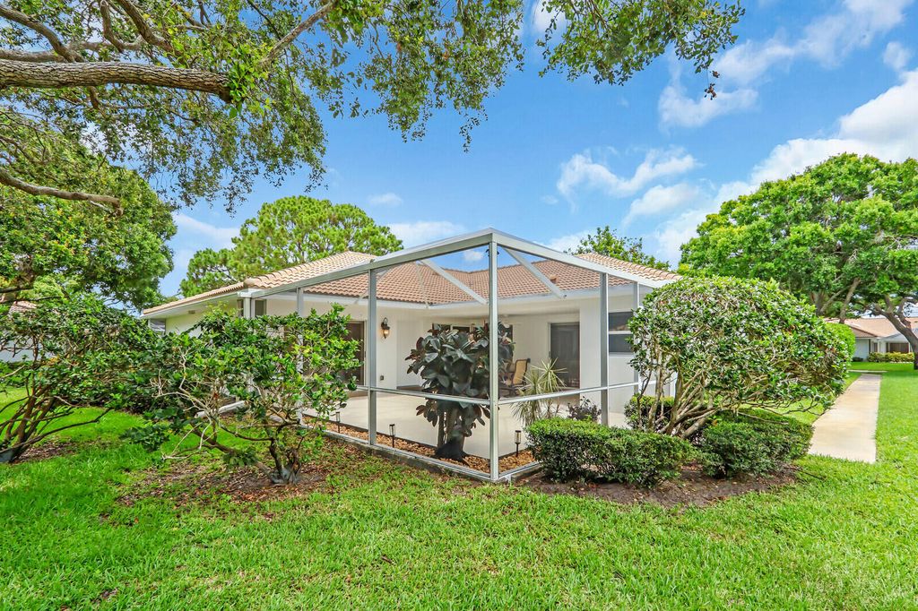 7904 CHAPMAN OAK Court, Palm Beach Gardens, FL 33410