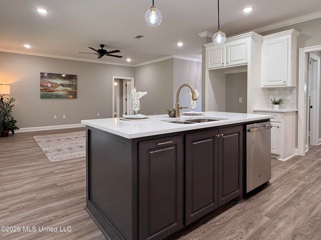 68 Meadow Breeze Road, Sumrall, MS 39482
