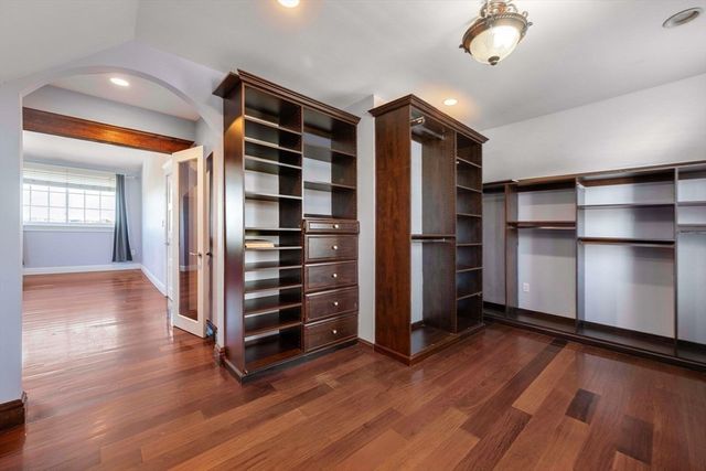 76 Taft Ave 2, Newton, MA 02465