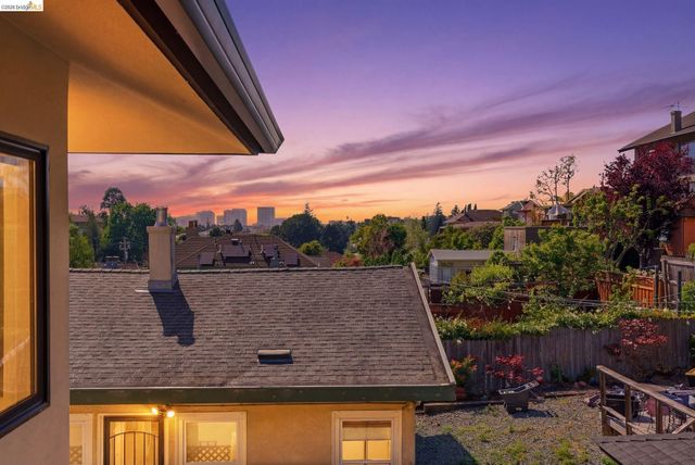 714 Walavista Ave, Oakland, CA 94610