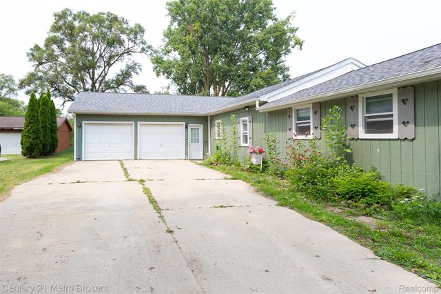 3063 Stockbridge Street, Genesee Charter Township, MI 48506