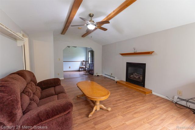3063 Stockbridge Street, Genesee Charter Township, MI 48506