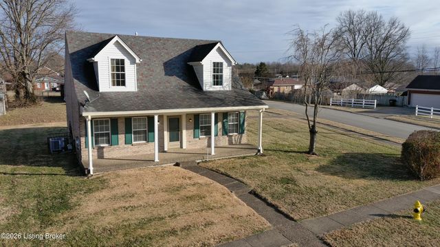 9921 Lancewood, Louisville, KY 40229