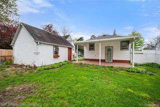 1409 Stocker Avenue, Flint, MI 48503