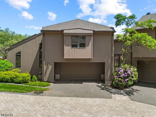 26 Sherwood Drive 26, Mountain Lakes Boro, NJ 07046