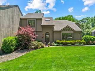 26 Sherwood Drive 26, Mountain Lakes Boro, NJ 07046
