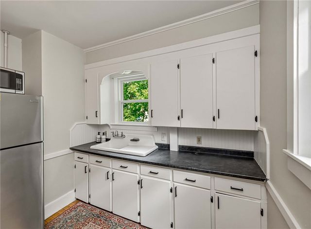 329 Glenwood Avenue, Pawtucket, RI 02860