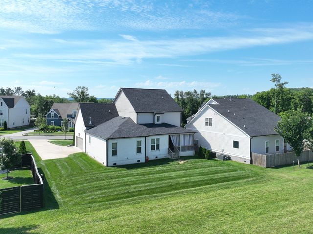 1015 Wetzel Dr, Franklin, TN 37064
