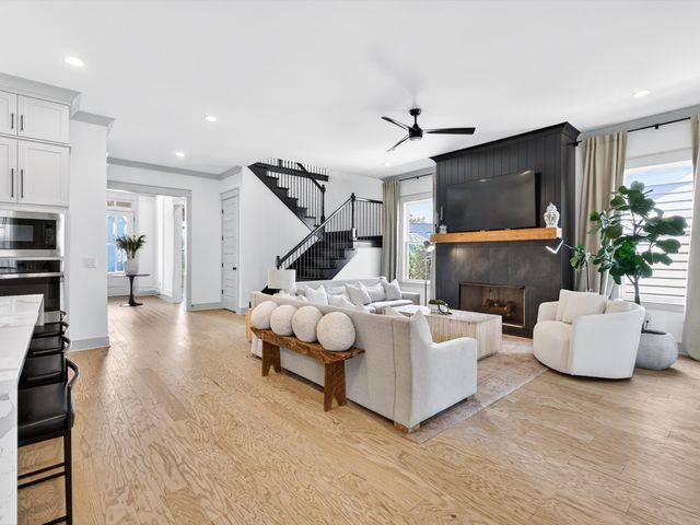 1015 Wetzel Dr, Franklin, TN 37064