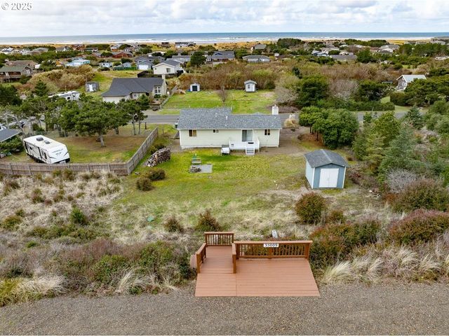 35009 J Pl, Ocean Park, WA 98640