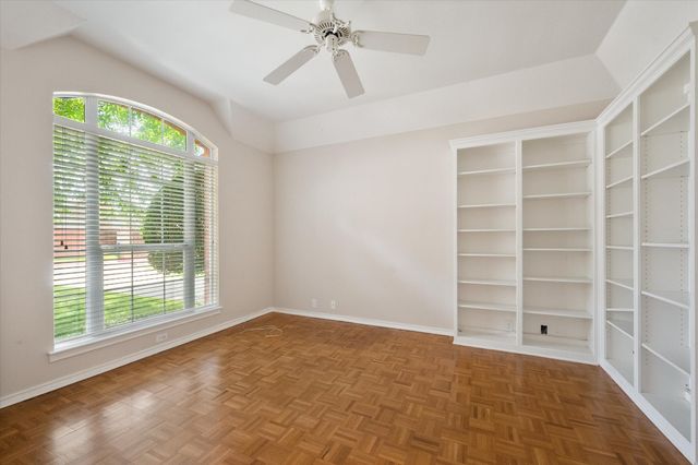 2419 Strait Lane, Arlington, TX 76013