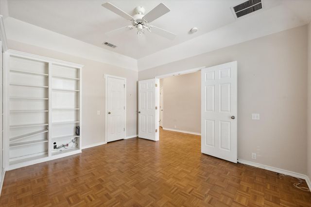 2419 Strait Lane, Arlington, TX 76013