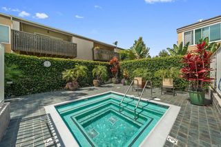 8548 Via Mallorca E, La Jolla, CA 92037