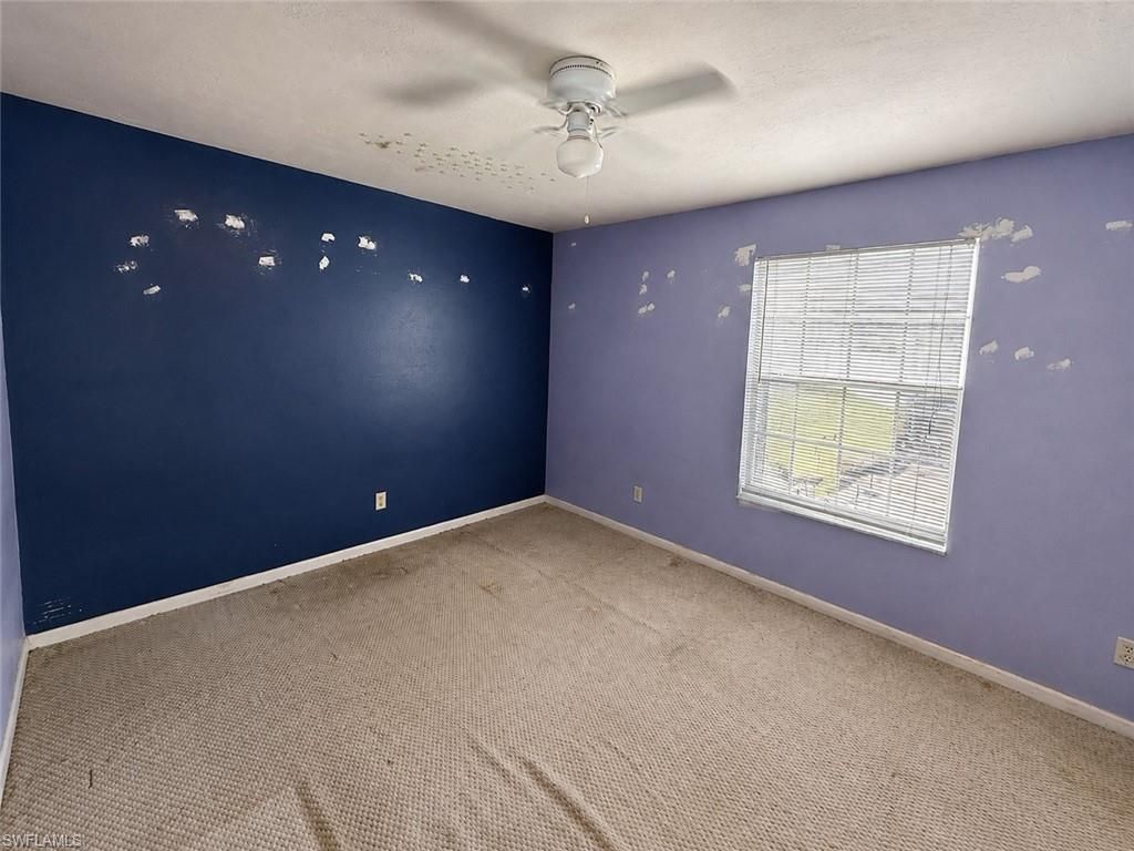 Image 8 of property listing at 1005 SW 48th TER 3, Cape Coral, FL 33914