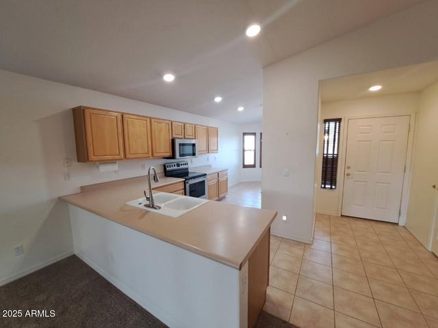 3707 E ROLLING GREEN Way, Chandler, AZ 85249