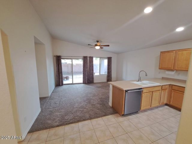 3707 E ROLLING GREEN Way, Chandler, AZ 85249