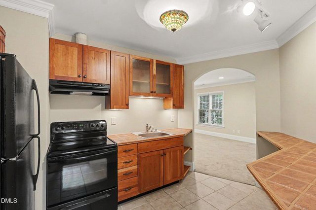 6121 Carlyle Drive, Raleigh, NC 27614