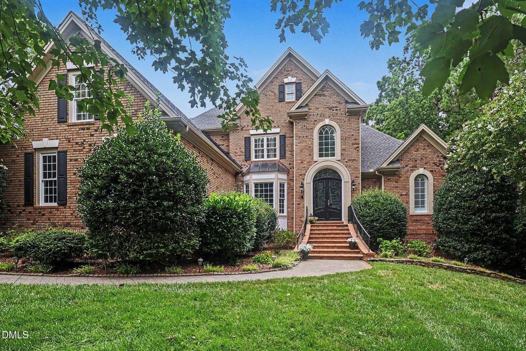 6121 Carlyle Drive, Raleigh, NC 27614