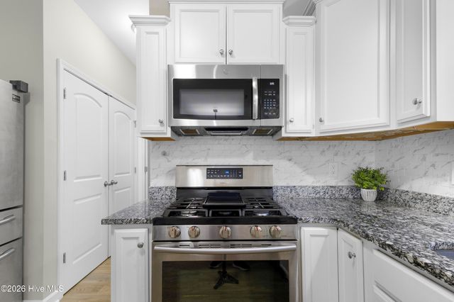 407 Olde Sail Court, Sneads Ferry, NC 28460