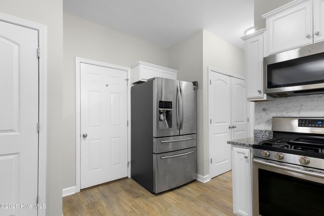 407 Olde Sail Court, Sneads Ferry, NC 28460