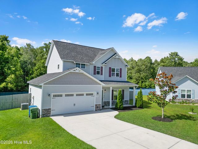 407 Olde Sail Court, Sneads Ferry, NC 28460